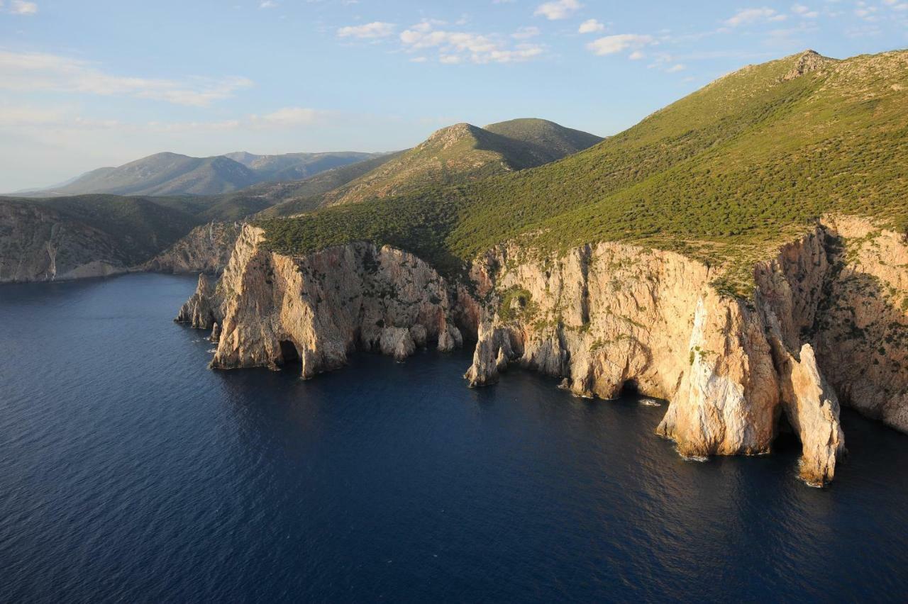 Villa Brezza Marina Nebida Bagian luar foto