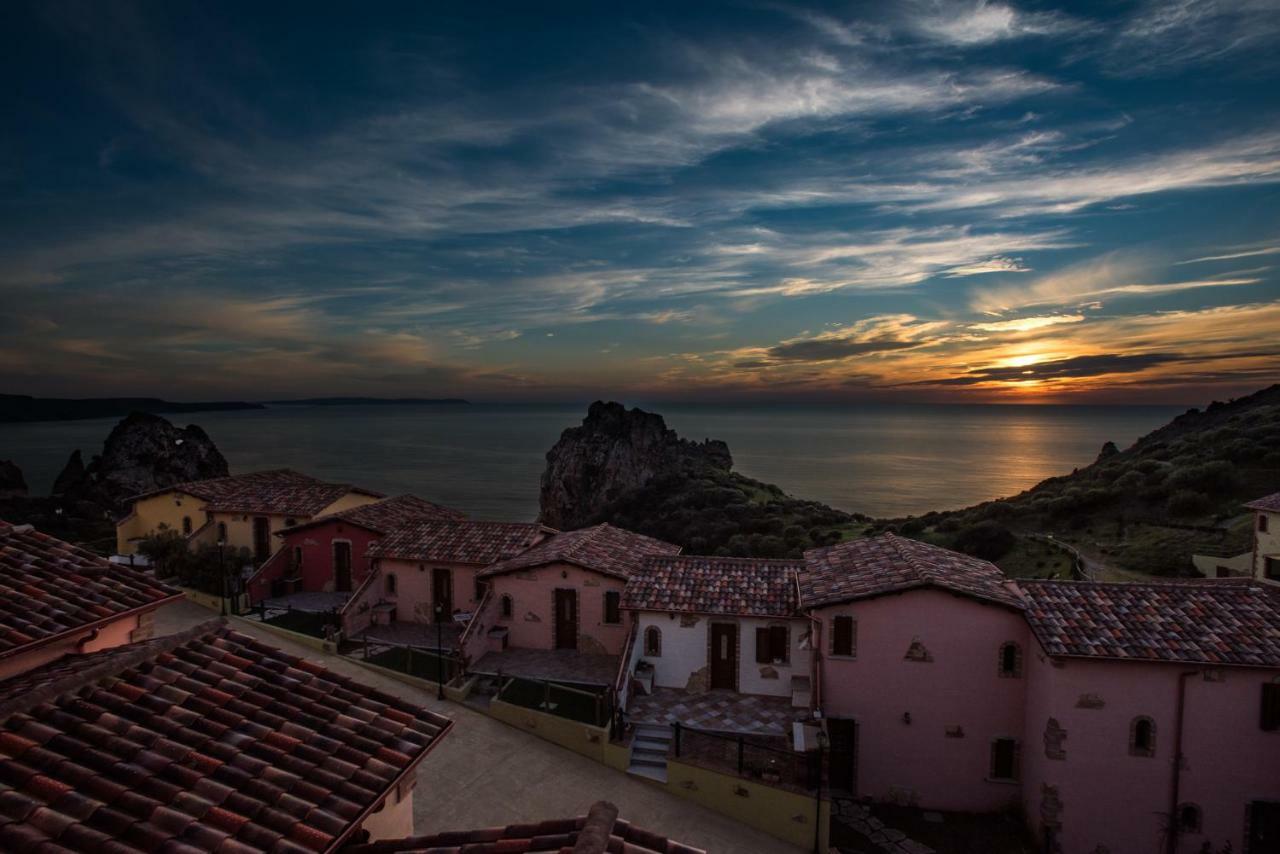 Villa Brezza Marina Nebida Bagian luar foto